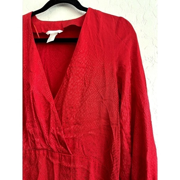 H&M Jacquard Weave Dress Women's Size 0 V Neck Wrap Over Red - Picture 10 of 16